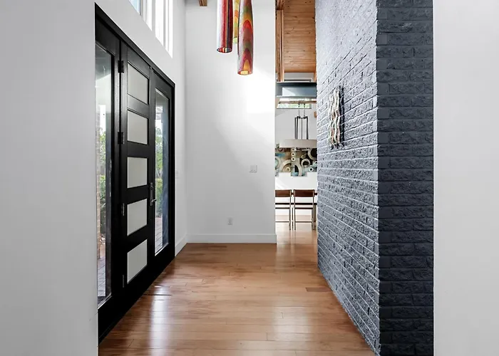 Private Hill Country Estate On 4 Acres L Pool Holiday home Round Rock